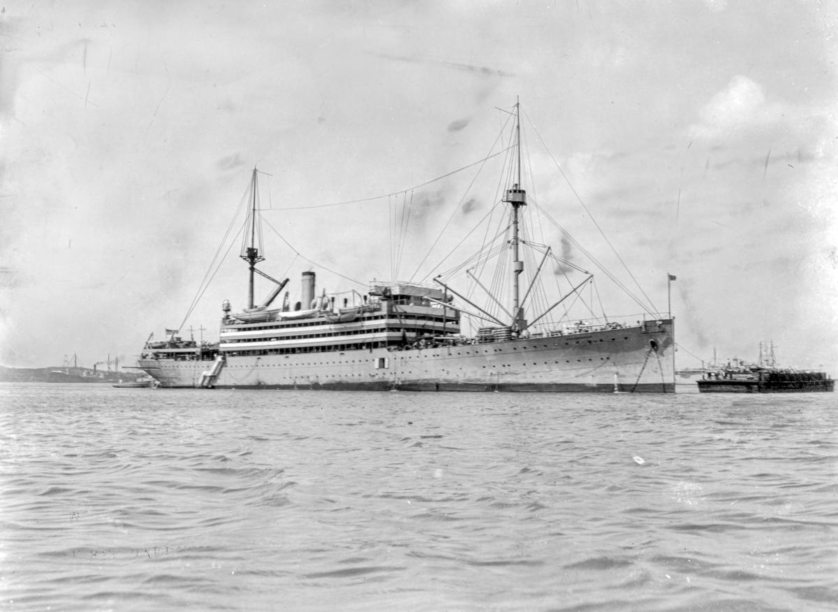 Starboard broadside view of the USS Henderson (AP-1) circa March 1922.