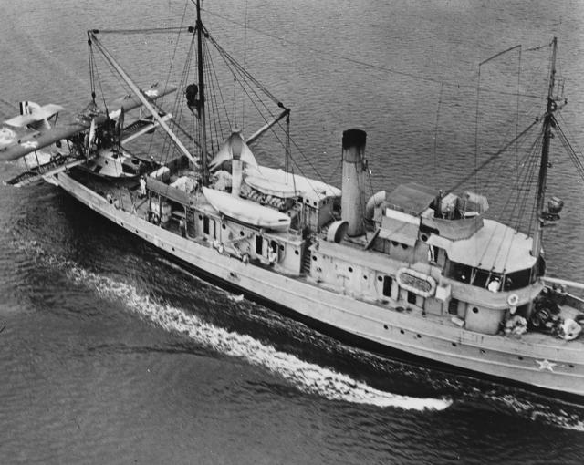 Aerial starboard bow view of USS Pelican (AM-27) with PN-9 No. 1 on board.