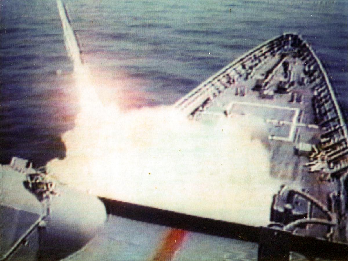 USS Vincennes (CG-49) firing an SM-2 missile