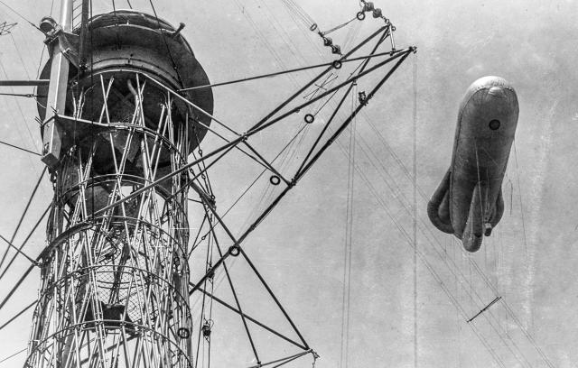 cage masts
