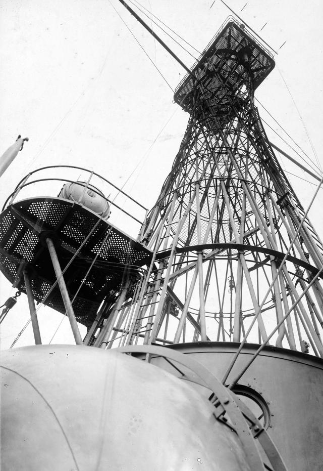 cage masts