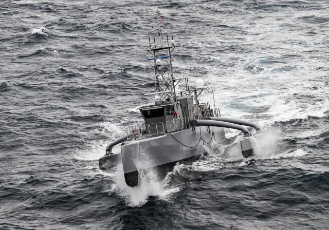 Unmanned surface vessel