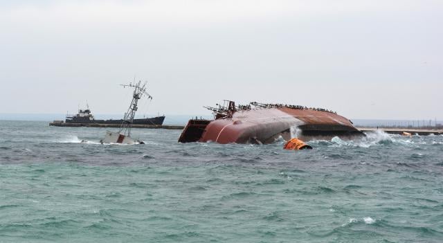 Intentionally sinking vessels to block waterways is not a new concept in naval warfare. In March 2014, during its annexation of Crimea, Russia sank ships, including the cruiser Ochakov, at the entrance to Lake Donuzlav to block in Ukrainian Navy ships. 