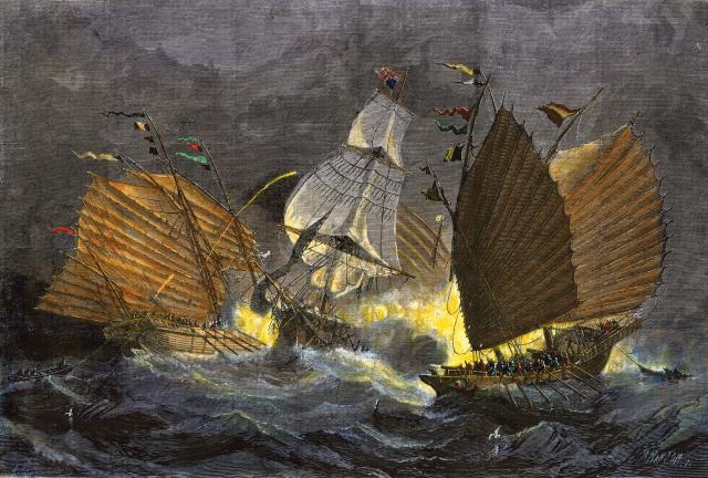  Chinese pirate junks