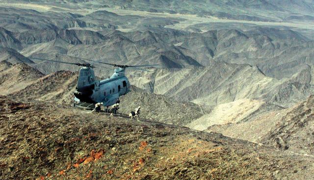 CH-46E Sea Knight 
