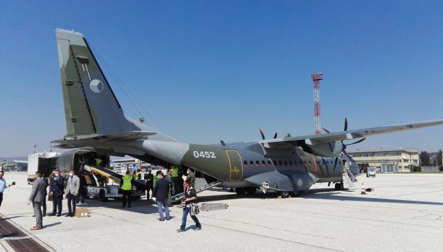 Czech military aid flight