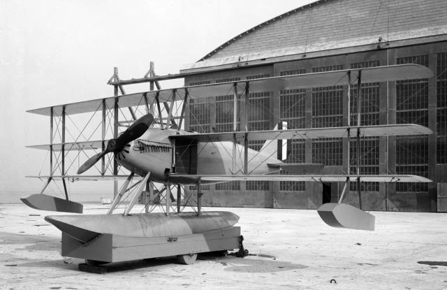 A-3325 in the 18-T-2 two-bay, long-wing configuration on 12 April 1919 at the Curtiss Engineering Corporation’s Long Island facility. The engine is the direct-drive CD-12. 