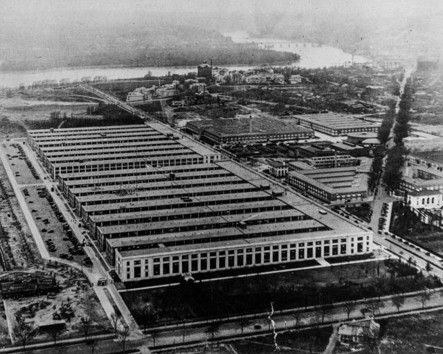 View of the new Navy Building and the Munitions Building, Potomac Park, Washington, DC, taken from the Washington Monument.