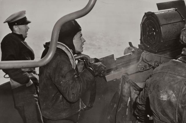 20-mm gun crew
