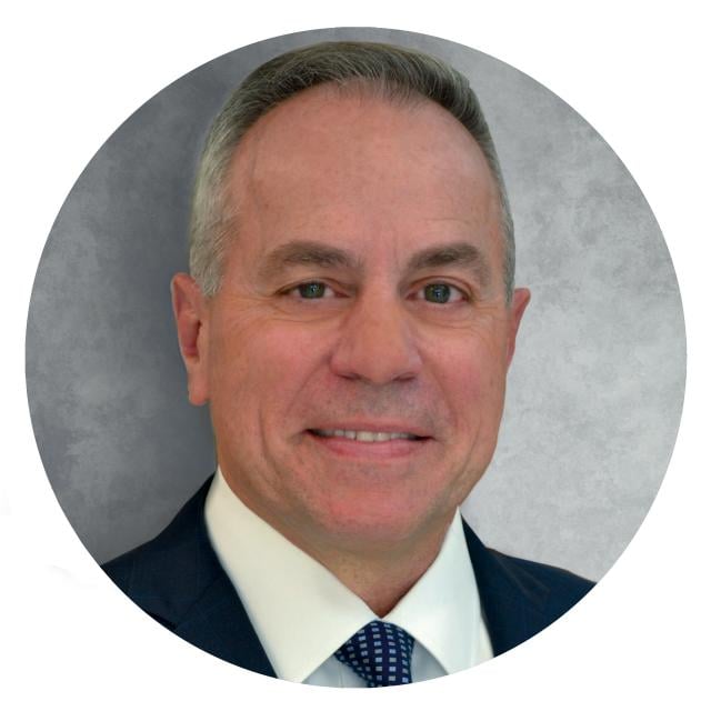 Spicer Headshot