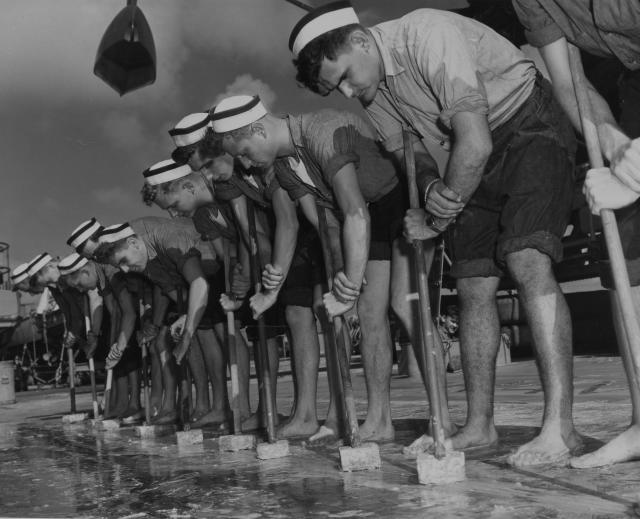 Midshipmen USS Missouri (BB-63)