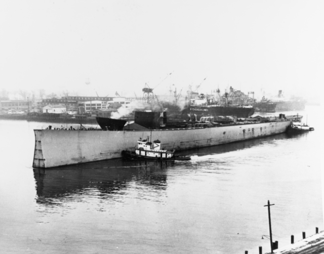 The USS Kentucky after bow had been removed and placed on the USS Wisconsin.