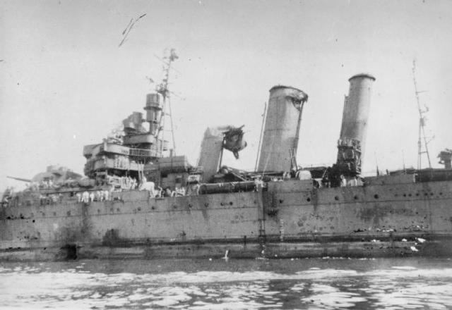 HMAS_Australia_Kamikaze_damage_IWM_A_29381[1]