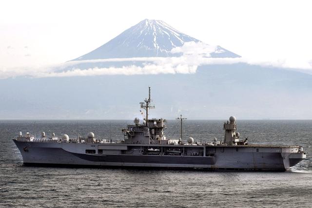 USS Blue Ridge passes Mount Fuji in 2008