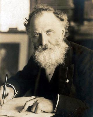 Journalist William T. Stea