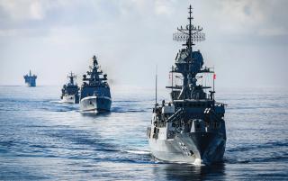 Australian frigate HMAS Ballarat leads ships of the Indian Navy