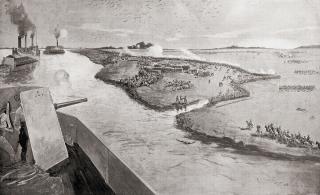 During the clash, the favorable conditions of the Nile afforded the gunboats the ability to “sail to locations on the river from which their armaments’ firepower could be maximized in support of the ground troops during the battle.”