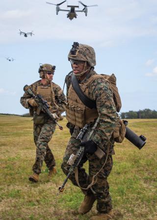 marines + drones 