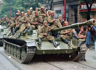 Soviet Army officers and troops 