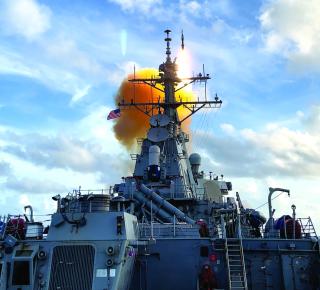 guided-missile destroyer USS Benfold (DDG-65)