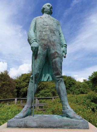  statue of Comte de Grasse