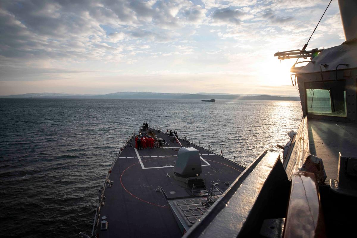 USS Porter (DDG-78) transits the Canakkales Strait