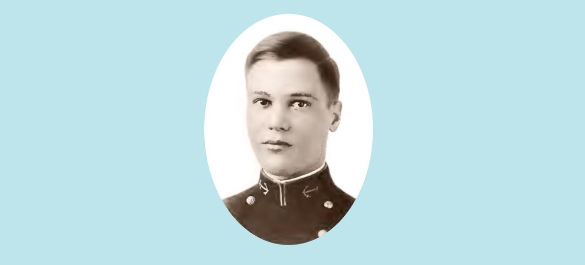 Daniel Tomlinson remembered Lieutenant Commander William F. Halsey as “a marvelous battalion officer while I was at the Academy—tough but absolutely square. Everyone loved Bull Halsey.”