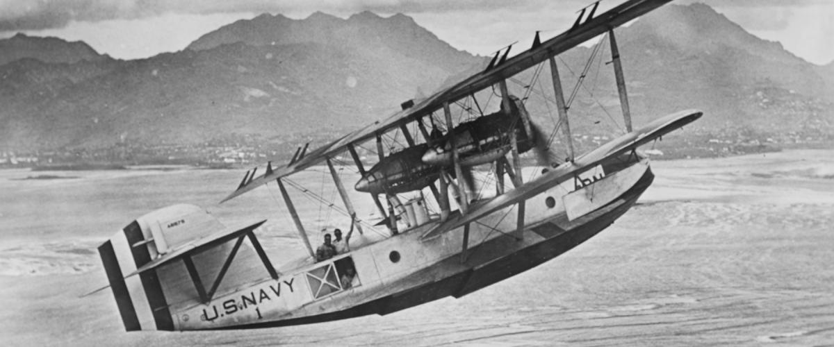 A U.S. Navy PN-9 taking off near the coast of Oahu, Hawaii, in September 1925.