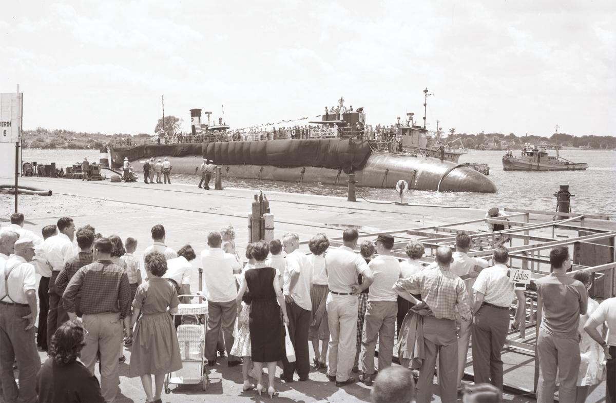 Launch of the USS Thresher (SSN-593) at at Portsmouth Naval Shipyard, 9 July 1960