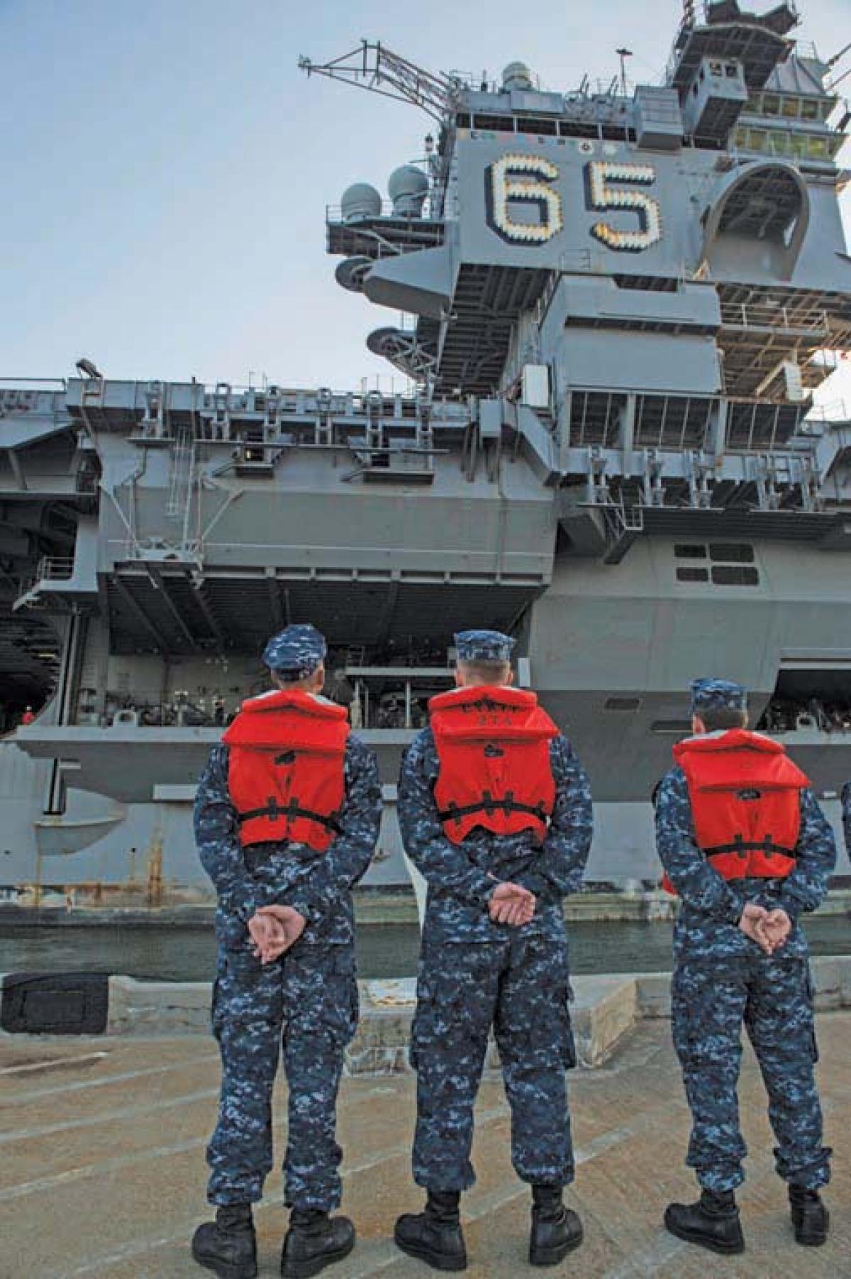 U.S. Navy (Scott Barnes)