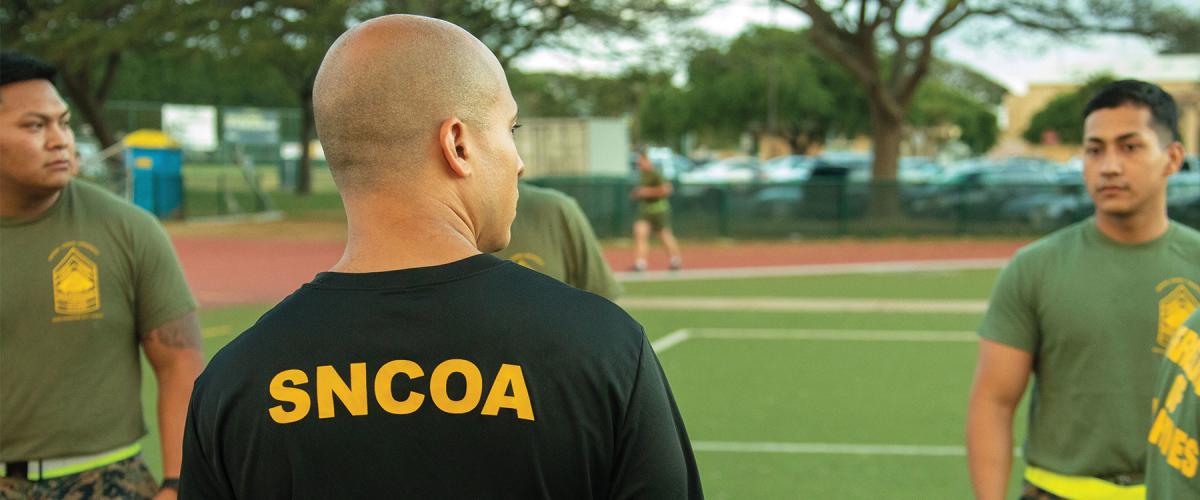 faculty advisor coaches students