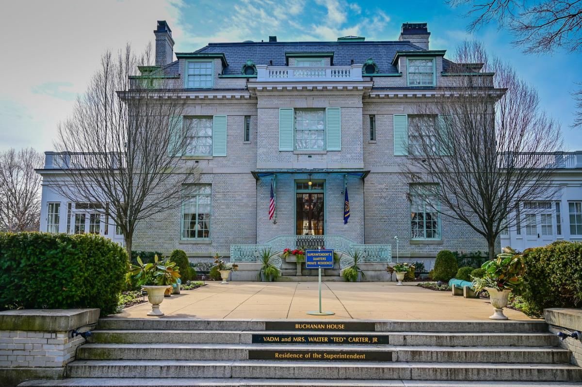 What to Do about the Naval Academy’s Confederate Connections