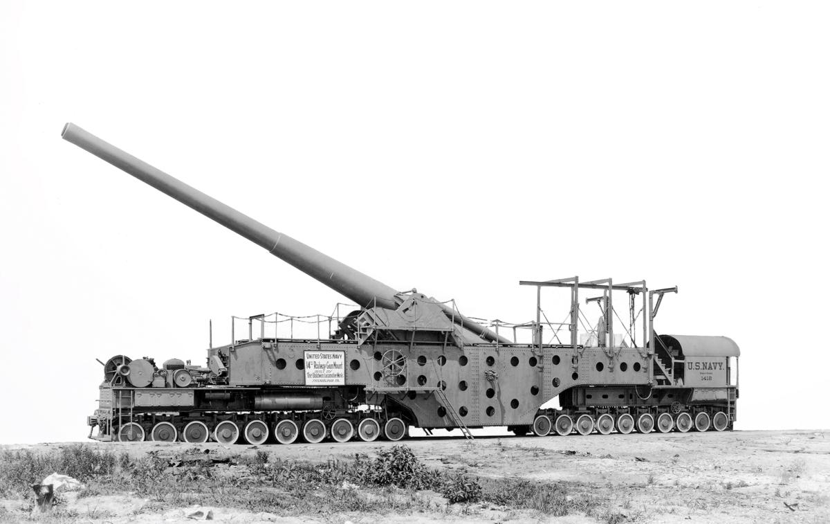 Builder's photo of a Naval 14-inch 50-caliber railway battery