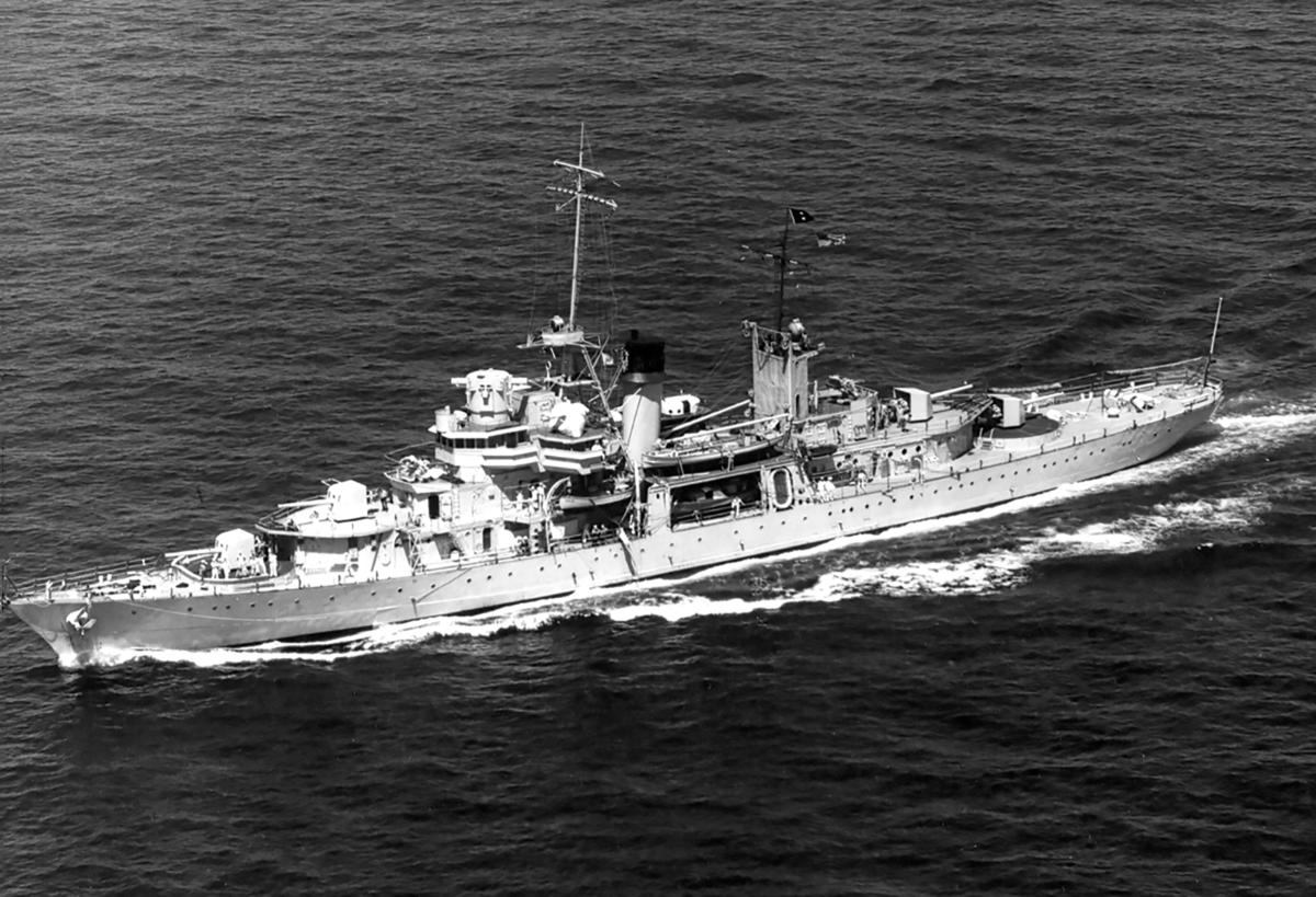 The Erie’s four-gun main battery is readily visible in this 7 April 1938 photo. Her secondary 1.1-inch quad machine-gun mounts are in front of the bridge, aft of the tall mainmast structure, and on either side of the fore tripod mast.
