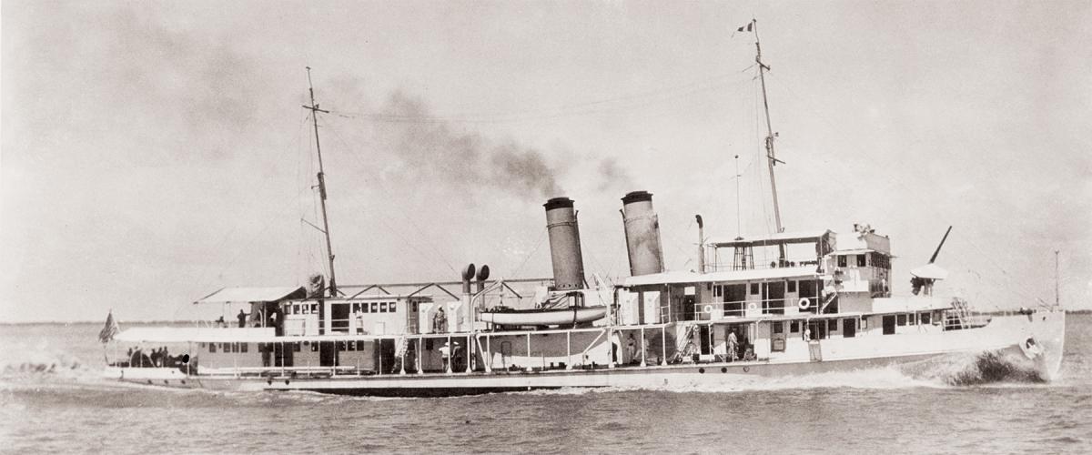 The second USS Panay (PR-5) on a standardization trial on 30 August 1928, off Woosung, China.