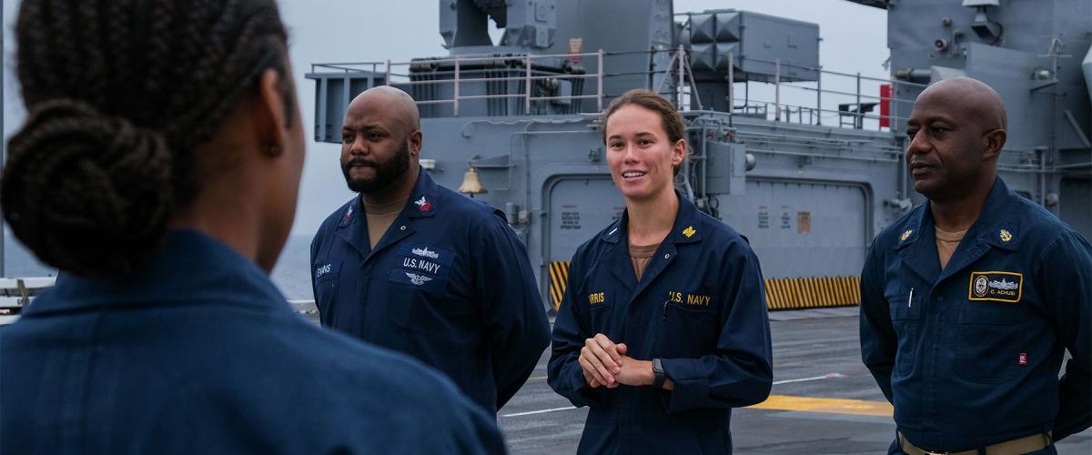 Sailors review the plan of the day on board the USS Boxer (LHD-4). A prudent new JO will strive to create habits that reflect the cornerstones of leading with character. Midterm and seasoned JOs would similarly benefit from sincere retrospection and reinvigoration. 
