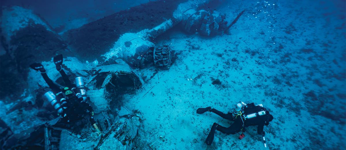 plane wreckage