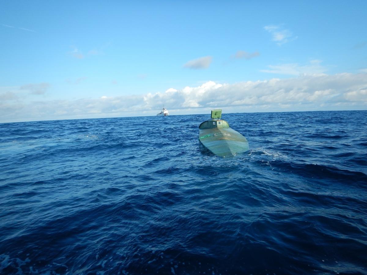 Drug-smuggling semi-submersible craft