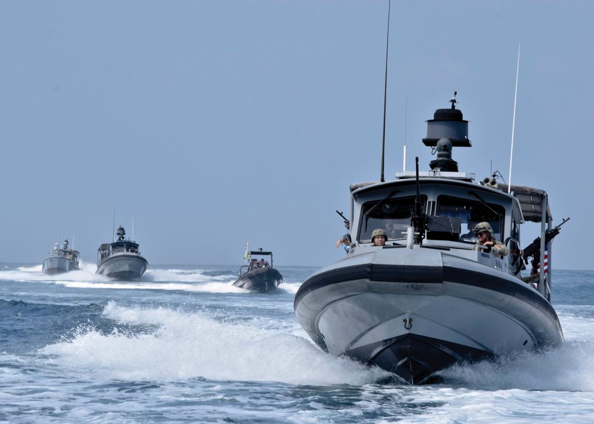 Sailors assigned to Coastal Riverine Squadron (CRS) 1 perform formations during maritime navigation training with the Djiboutian navy and Djiboutian coast guard through the Gulf of Tadjoura, Djibouti, Nov. 13, 2017