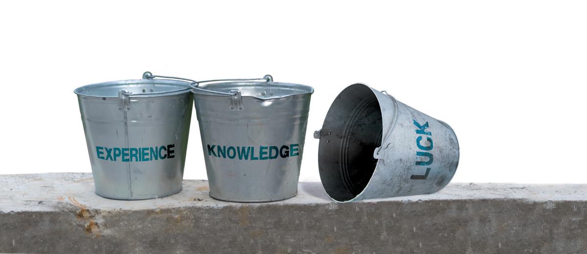 3 buckets