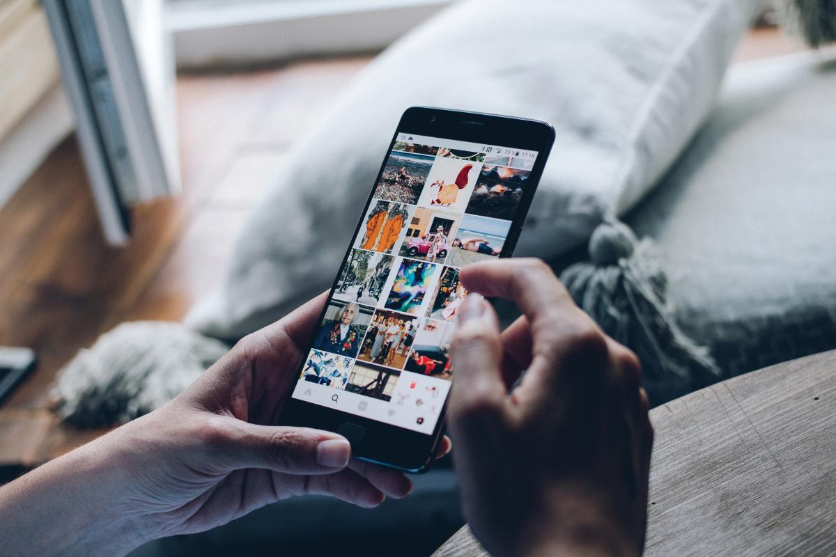 Closeup of hands holding a smartphone