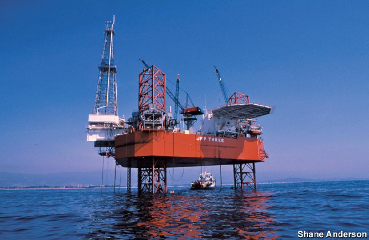 NOAA (Shane Anderson)