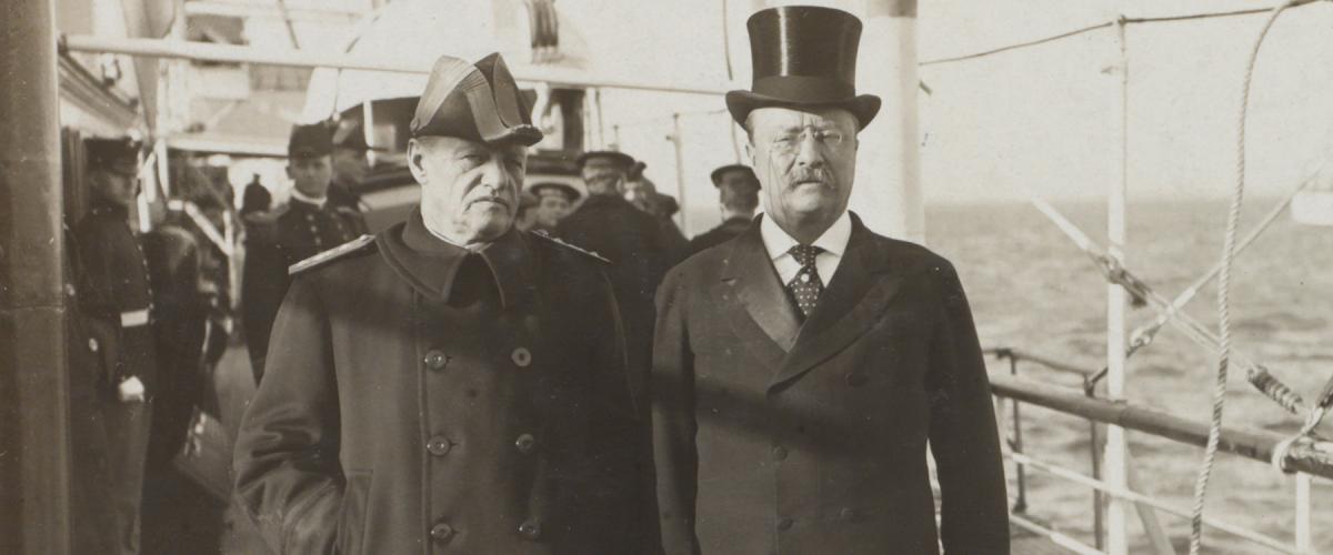 Admiral Evans and President Theodore Roosevelt on board Roosevelt’s yacht, the Mayflower. On Evans’ death in 1912, Roosevelt proclaimed the Navy had never had a man “who more thoroughly and joyously welcomed a fight.”