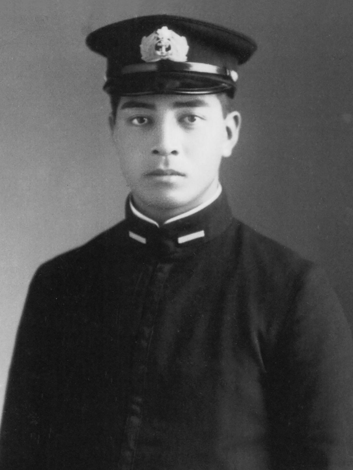 Kamikaze pilot Shunsuke Tomiyasu