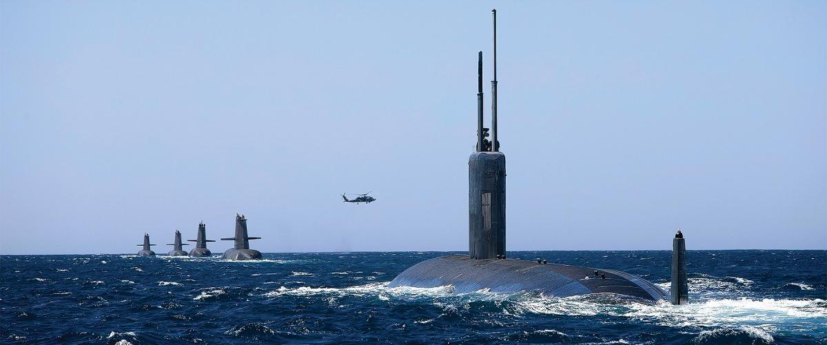 USS Santa Fe (SSN-763) joins the Royal Australian Navy submarines