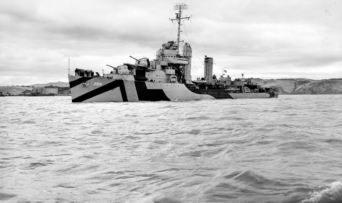 USS Flusser (DD-368) underway off the coast of Mare Island