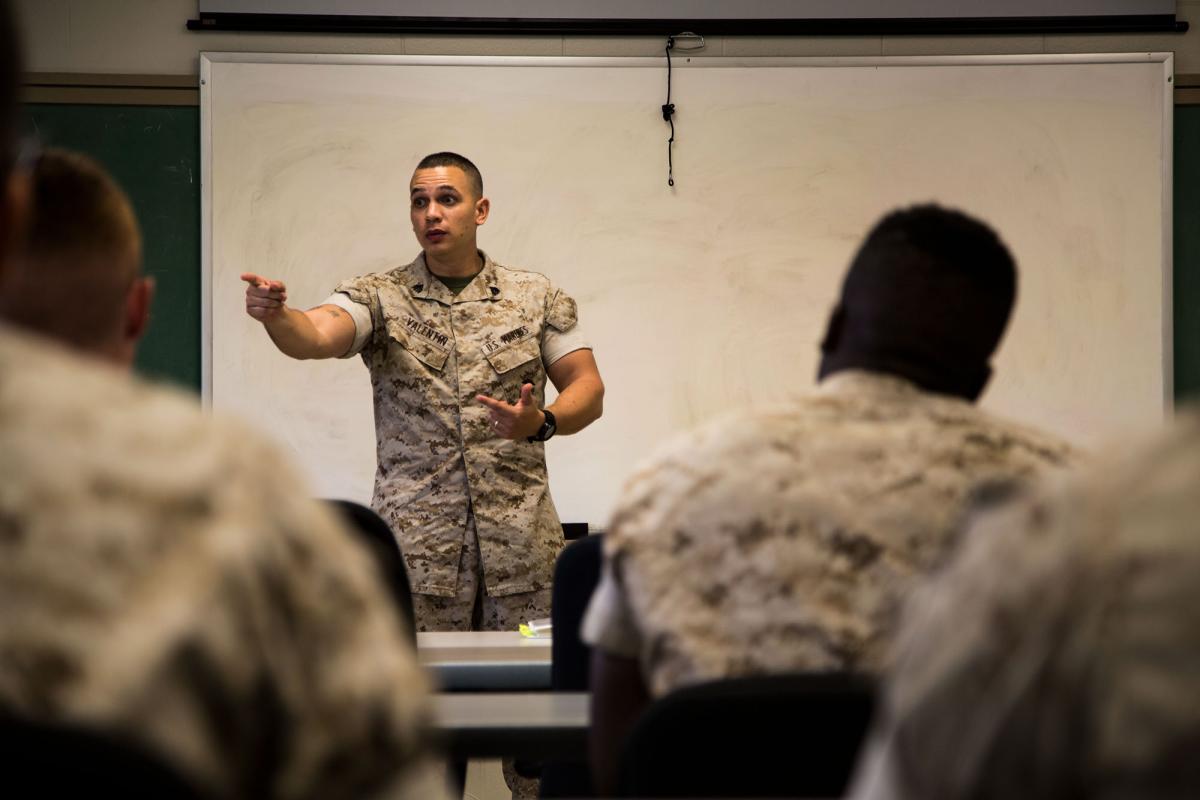 Marine teaches Lance Corporal leadership class