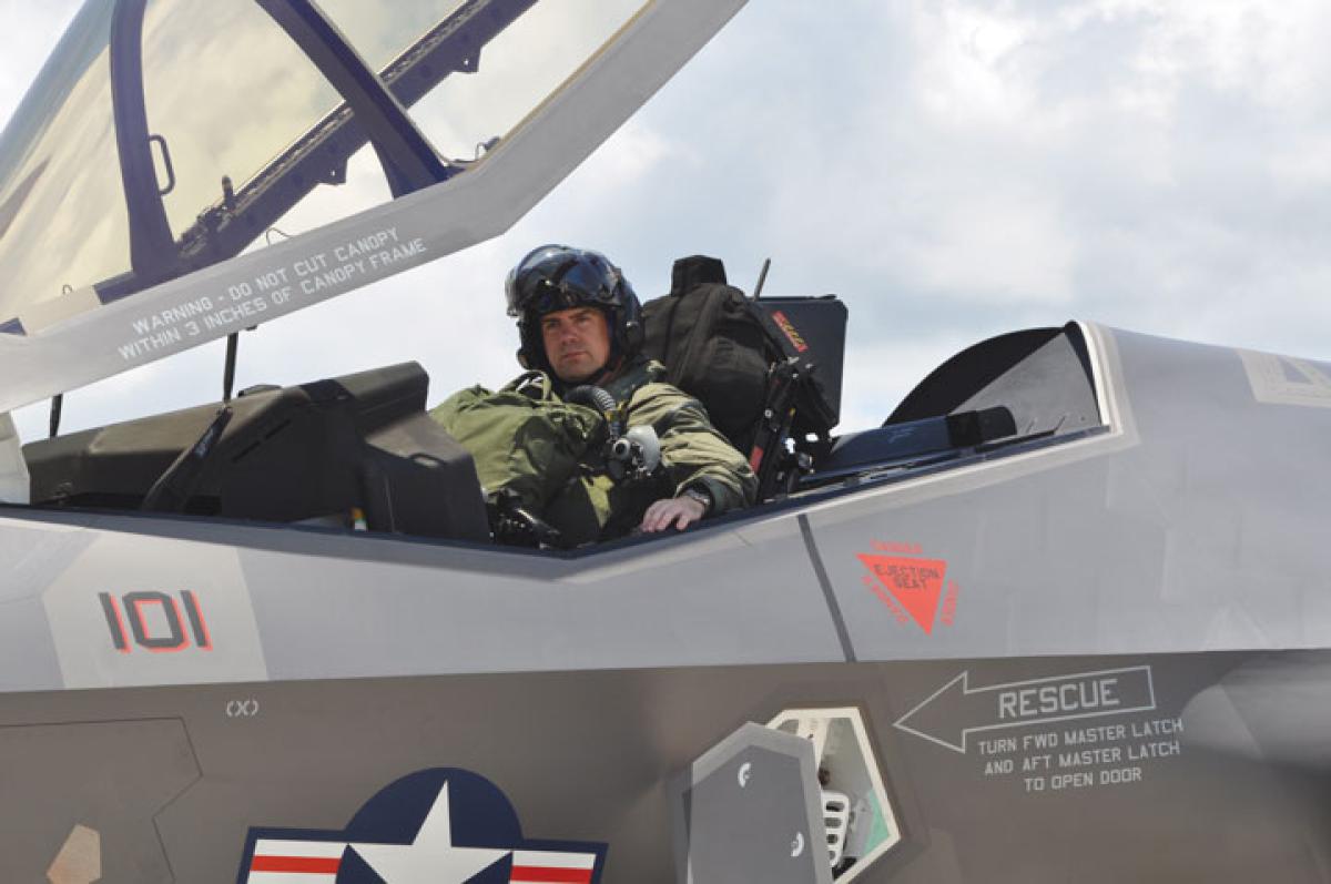 U.S. Air Force (Karen Roganov)