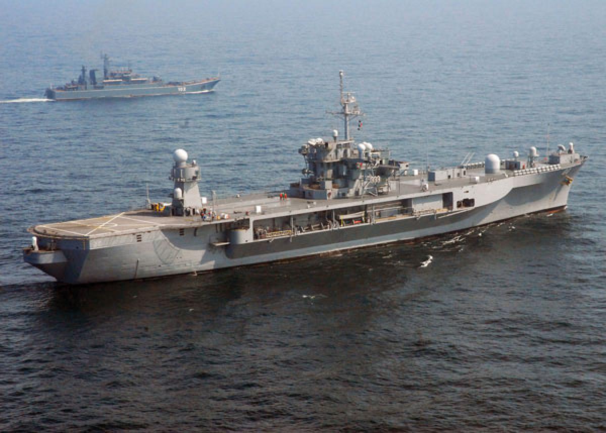 U.S. Navy (Jennifer Rivera)