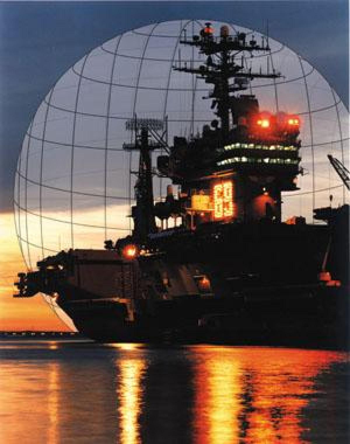 NEWPORT NEWS SHIPBUILDING PHOTOGRAPHIC SERVICE DEPARTMENT(CHRIS OXLEY)